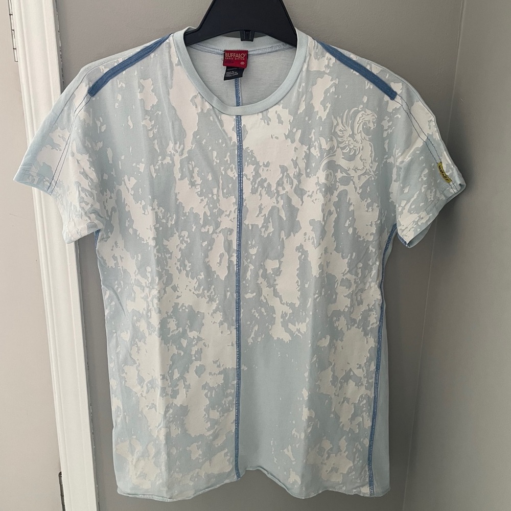 Buffalo cloud and sky print t shirt